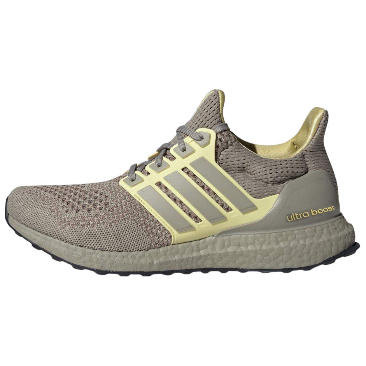 Adidas Кроссовки Ultra Boost 1.0 Putty Beige Powder Yellow Core Black
Adidas Кроссовки Ultra Boost 1.0 Putty Beige Powder Yellow Core Black