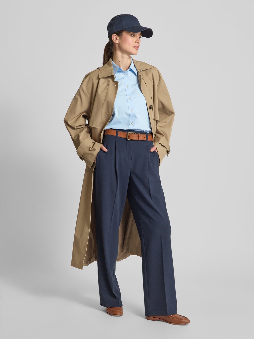 Блузка-рубашка облегающего кроя с вышитым логотипом, модель «JAMELKO» Lauren Ralph Lauren, светло-голубой
Блузка-рубашка облегающего кроя с вышитым логотипом, модель «JAMELKO» Lauren Ralph Lauren, светло-голубой