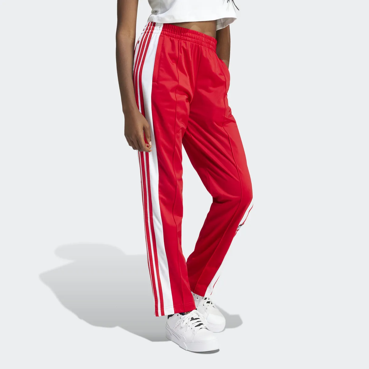 Спортивные брюки Adidas Originals "ADIBREAK PANT" (1 шт.), цвет Better Scarlet
Спортивные брюки Adidas Originals "ADIBREAK PANT" (1 шт.), цвет Better Scarlet