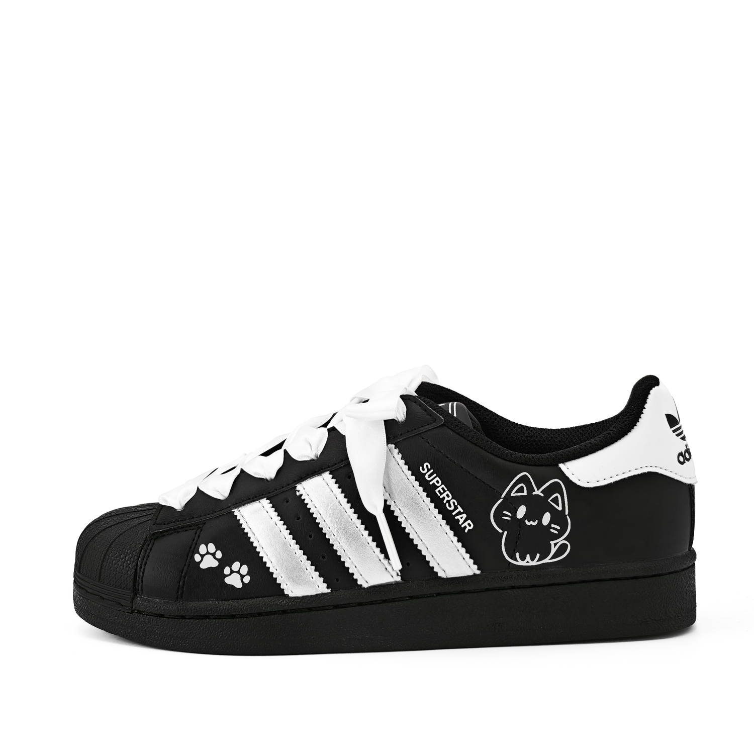 Superstar 2 Meow Steaming Sticks кожаные устойчивые к истиранию низкие детские кроссовки для скейтбординга Adidas Originals, черный
Superstar 2 Meow Steaming Sticks кожаные устойчивые к истиранию низкие детские кроссовки для скейтбординга Adidas Originals, черный