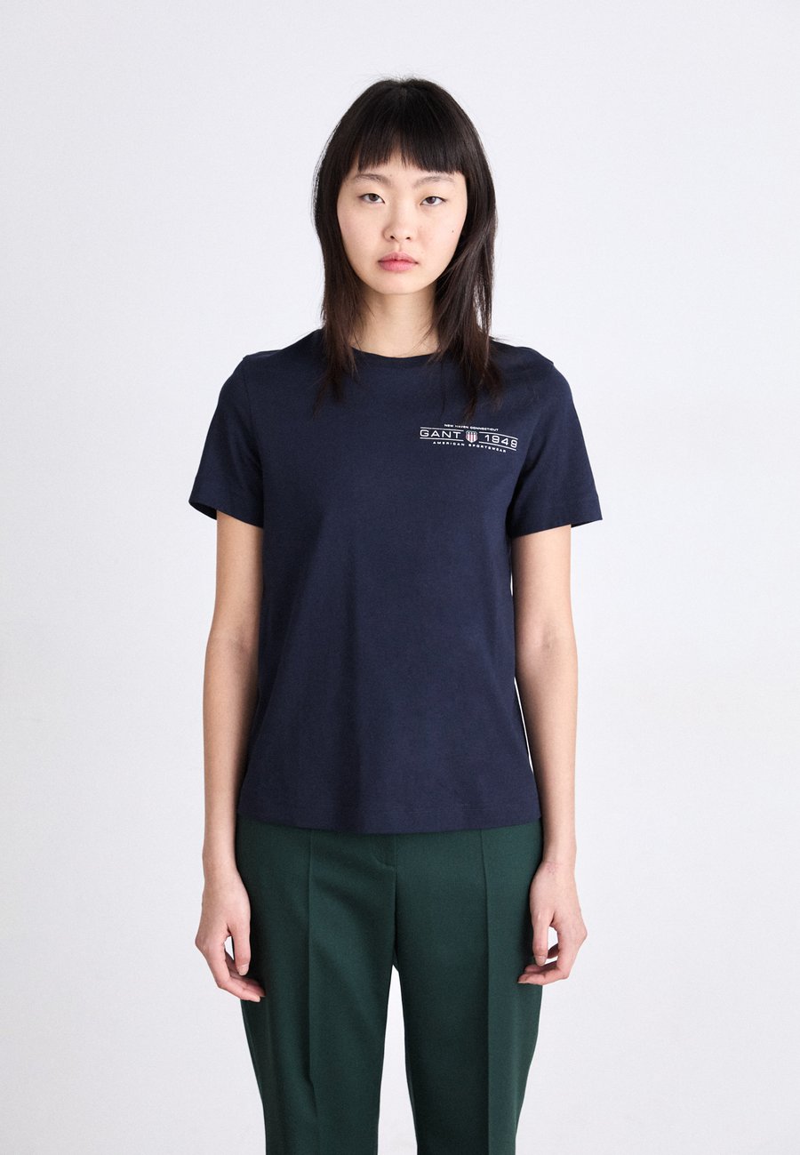 Футболка GANT SHIELD , Blue/Dark Blue, Синий, Футболка GANT SHIELD , Blue/Dark Blue
Футболка GANT SHIELD , Blue/Dark Blue, Синий, Футболка GANT SHIELD , Blue/Dark Blue