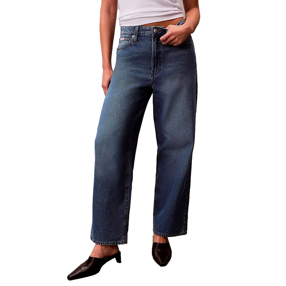 Джинсы Calvin Klein LV047E626G Barrel Calvin klein jeans, синий
Джинсы Calvin Klein LV047E626G Barrel Calvin klein jeans, синий