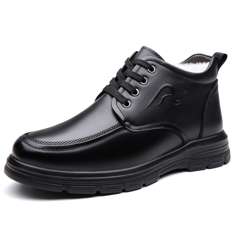 Poitulas Черные мужские ботинки
Poitulas Черные мужские ботинки