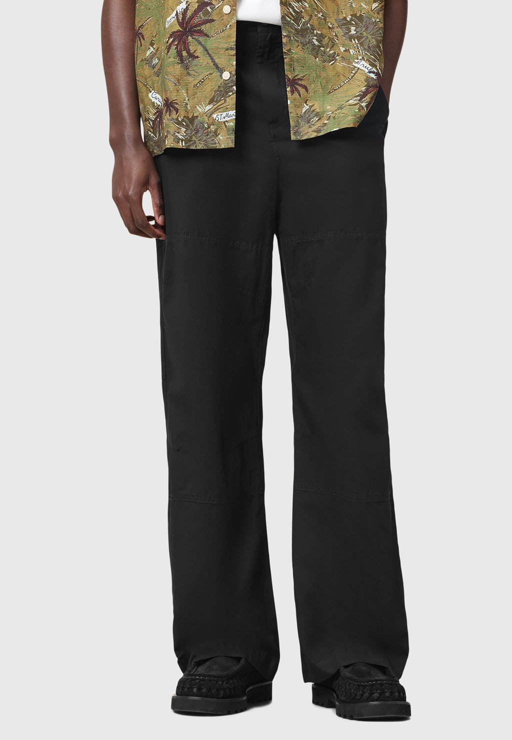 Брюки AllSaints, черный
Брюки AllSaints, черный