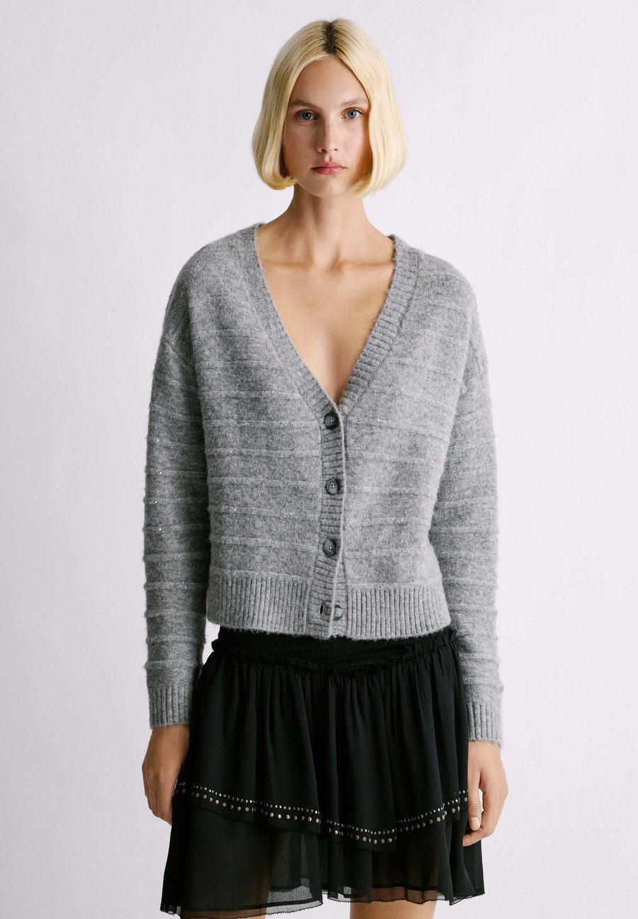 Кардиган Pepe Jeans W11 EMMA, Marl Grey/Grey
Кардиган Pepe Jeans W11 EMMA, Marl Grey/Grey