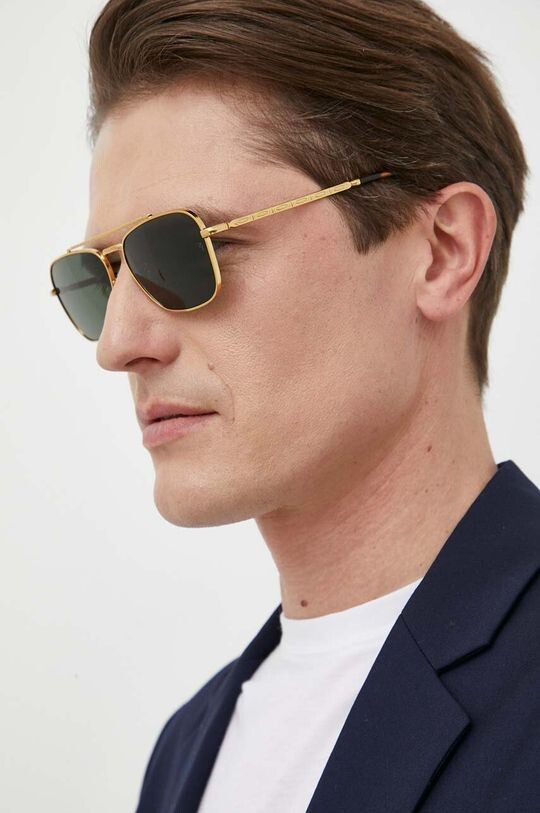 Солнечные очки Ray-Ban, золотой
Солнечные очки Ray-Ban, золотой