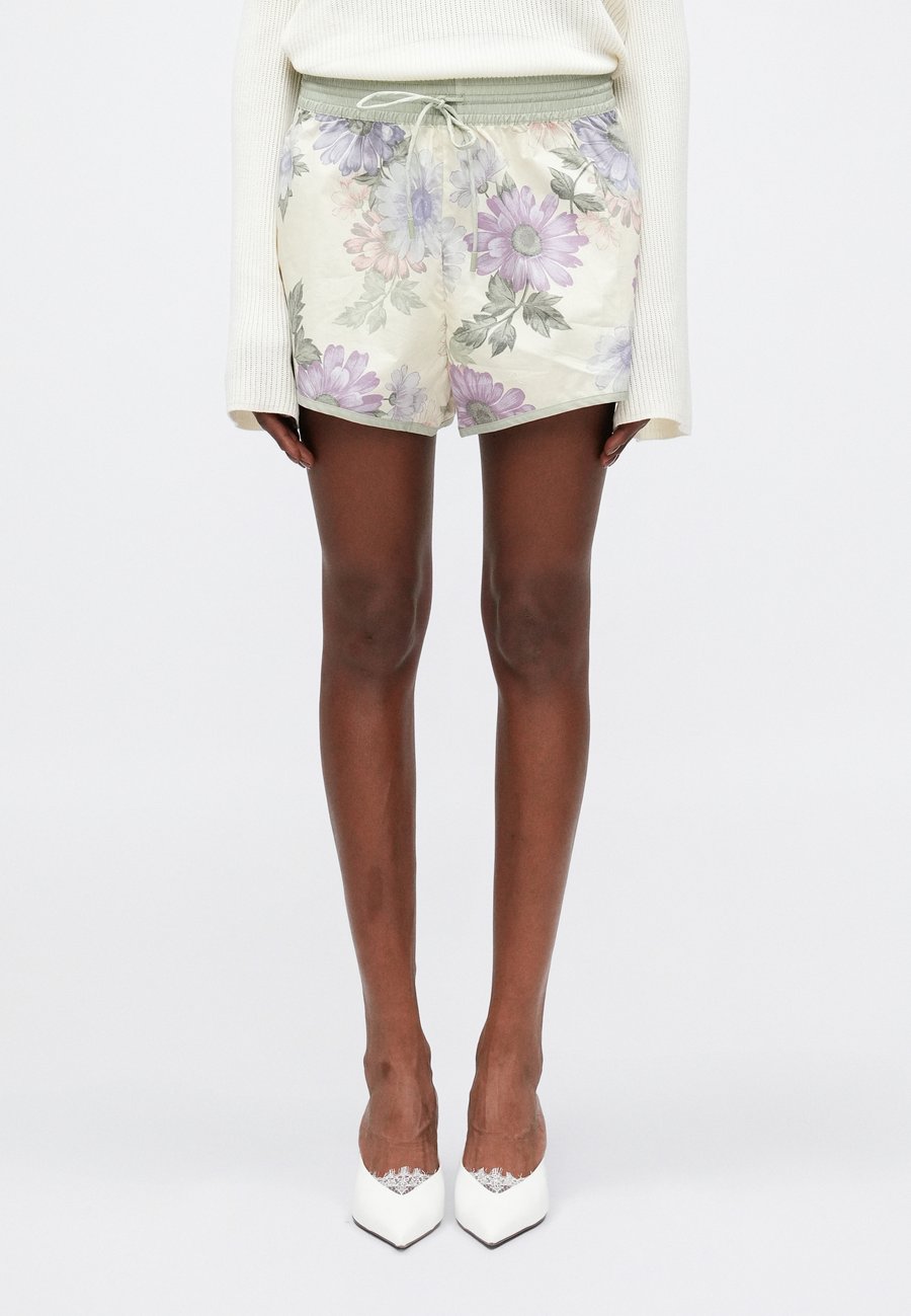 Шорты Alemais DONELLA , Multi-Coloured/Bordeaux
Шорты Alemais DONELLA , Multi-Coloured/Bordeaux