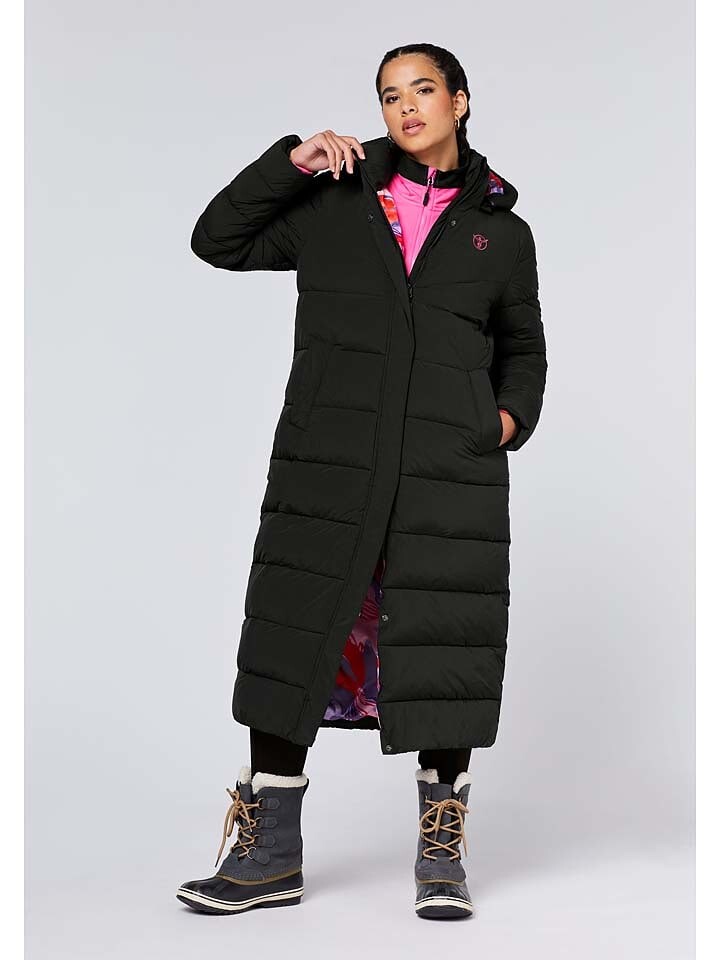 Стеганое пальто Chiemsee Steppmantel, черный
Стеганое пальто Chiemsee Steppmantel, черный