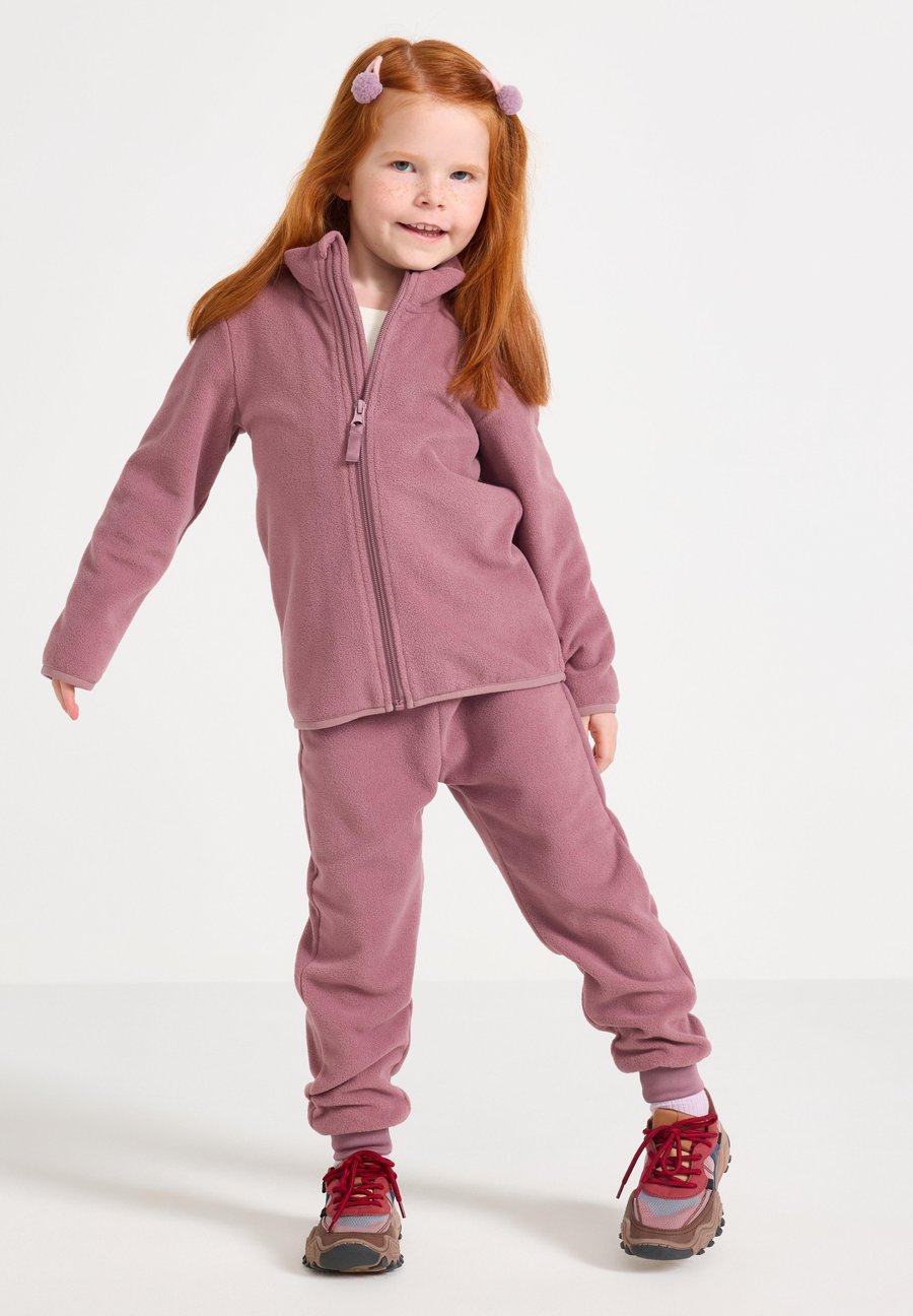 Флисовая куртка Lindex Fleece jacket, Dusty Lilac/Lilac
Флисовая куртка Lindex Fleece jacket, Dusty Lilac/Lilac