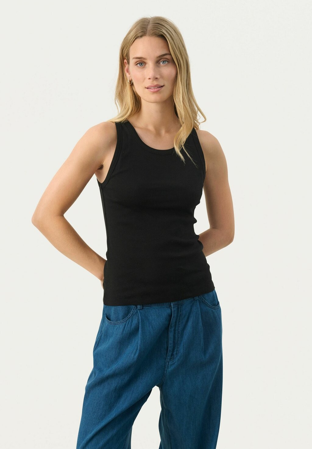 Топ GRECIAS Part Two, черный 
Топ GRECIAS Part Two, черный