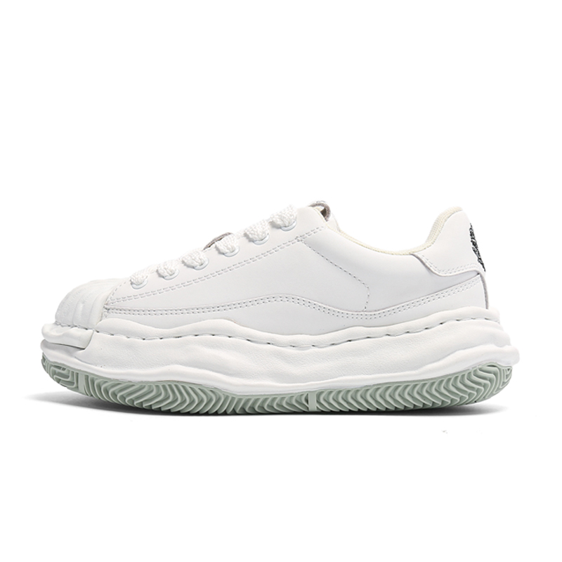 Flange Bullo Низкие повседневные кроссовки унисекс черно-белые, цвет White
Flange Bullo Низкие повседневные кроссовки унисекс черно-белые, цвет White