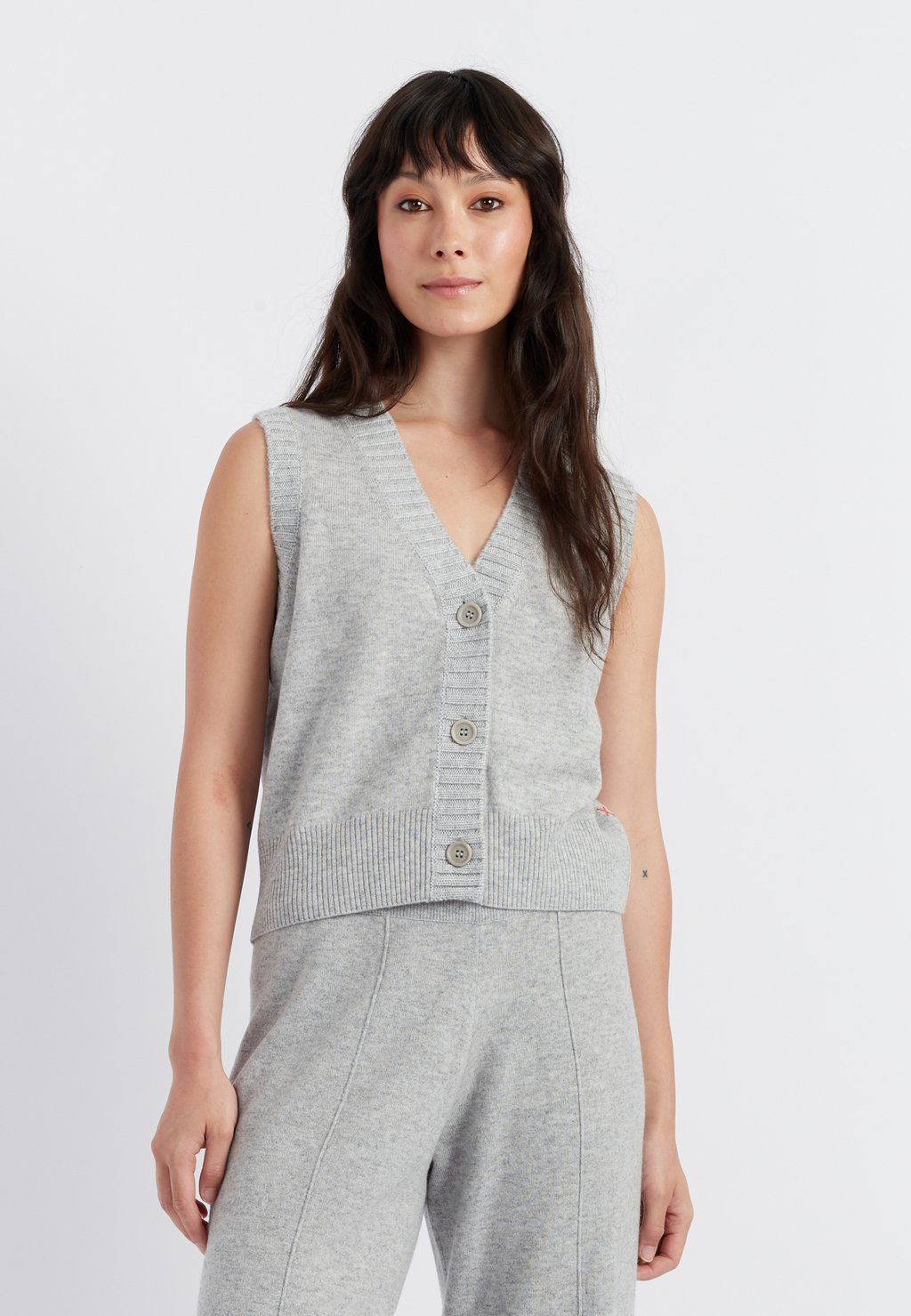 Джемпер CHINTI & PARKER, серый
Джемпер CHINTI & PARKER, серый