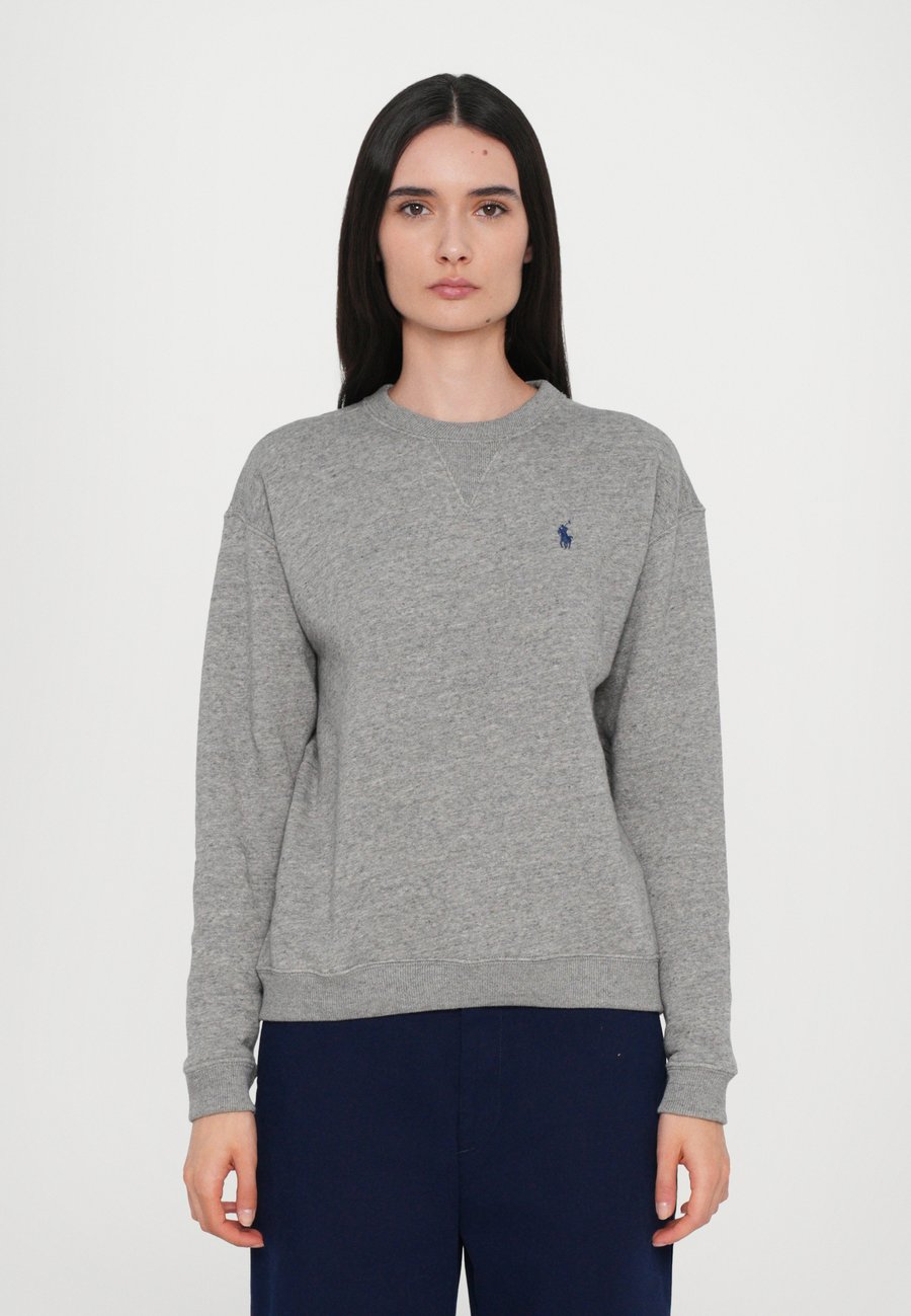 Толстовка Polo Ralph Lauren CREWNECK , Dark Vintage Heather/Mottled Grey
Толстовка Polo Ralph Lauren CREWNECK , Dark Vintage Heather/Mottled Grey