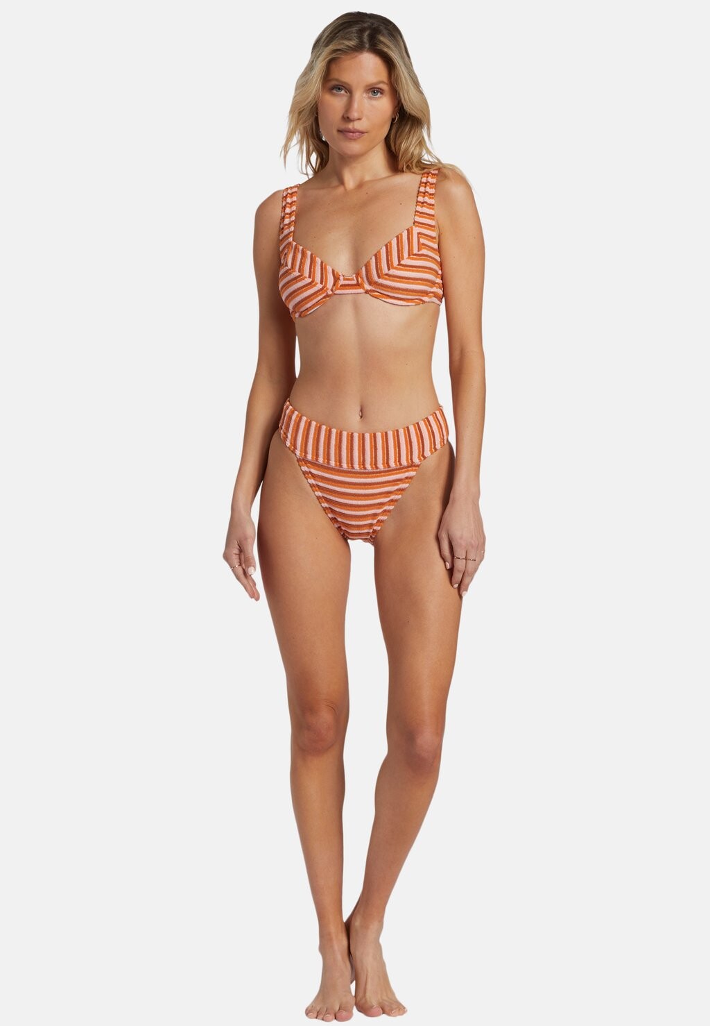 Низ бикини Billabong, коричневый
Низ бикини Billabong, коричневый