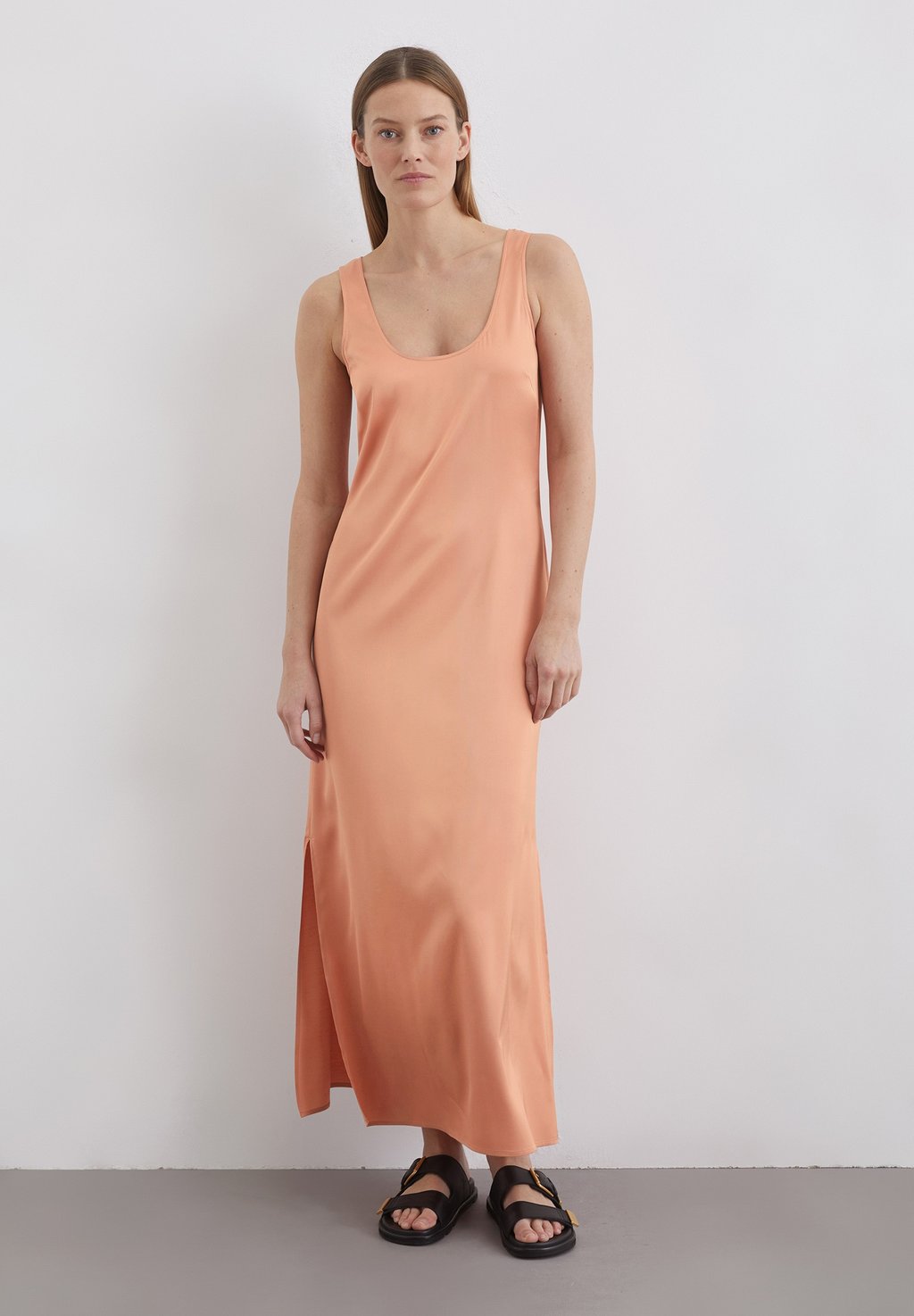 Платье макси REGULAR Marc O'Polo, светло-красный
Платье макси REGULAR Marc O'Polo, светло-красный