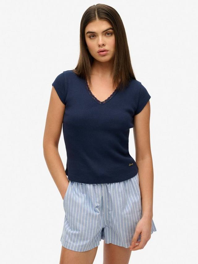 Топ с кружевной отделкой Essential Superdry
Топ с кружевной отделкой Essential Superdry