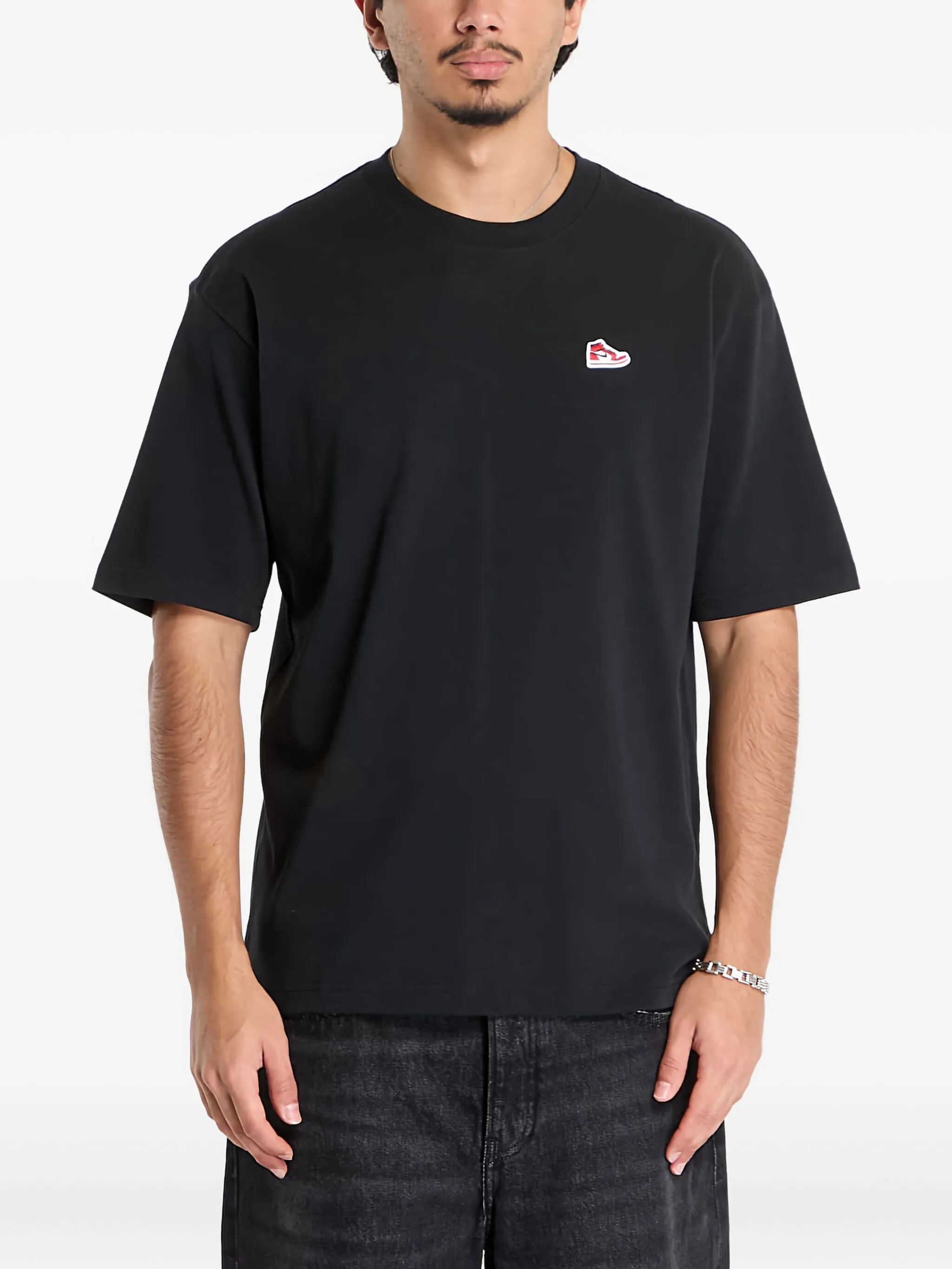 Футболка с нашивкой Jordan, черный
Футболка с нашивкой Jordan, черный