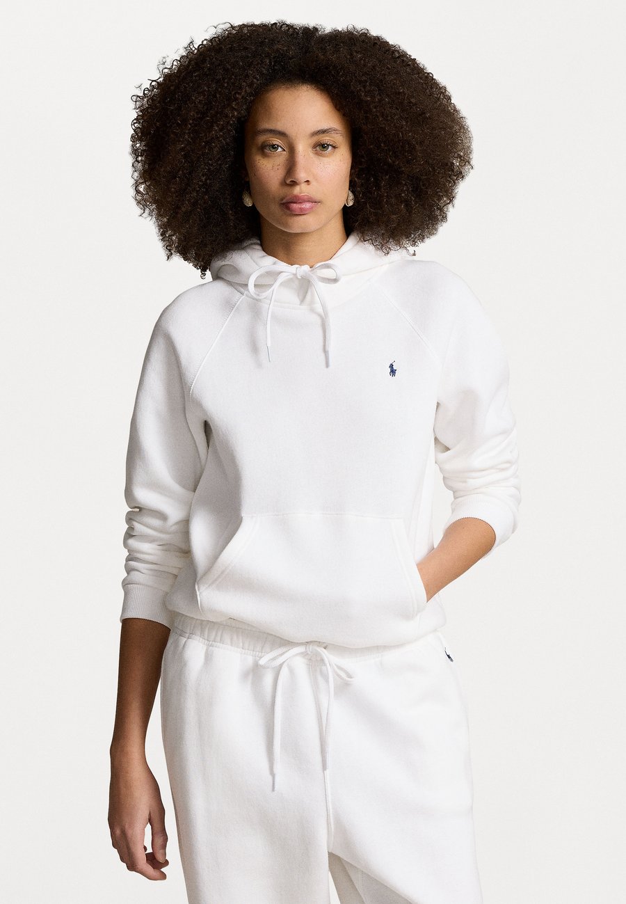 Худи Polo Ralph Lauren SHRUNKEN FIT HOODIE, White
Худи Polo Ralph Lauren SHRUNKEN FIT HOODIE, White