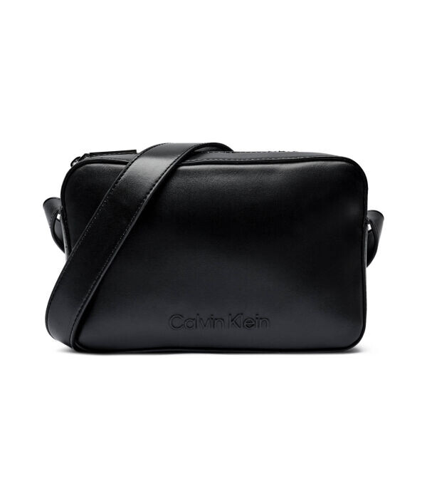 Сумка-мессенджер Calvin Klein из искусственной кожи, черный
Сумка-мессенджер Calvin Klein из искусственной кожи, черный