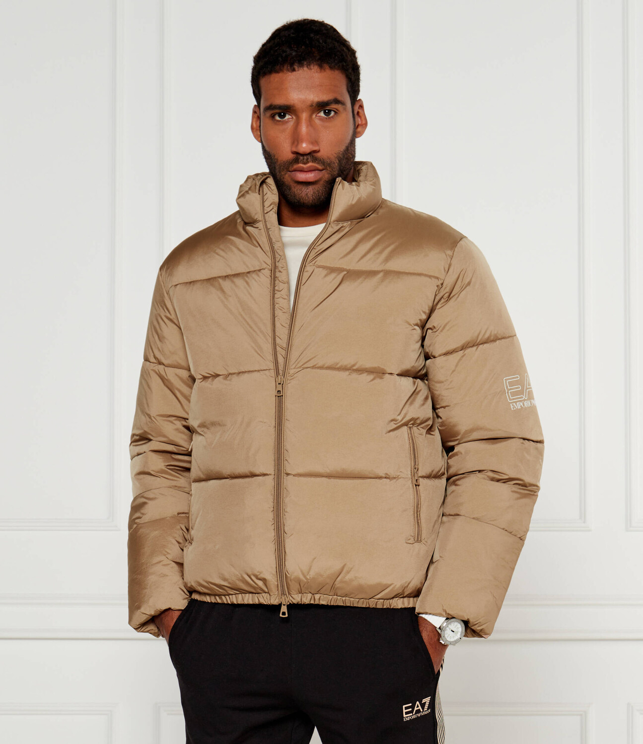 Куртка EA7 Regular Fit, бежевый
Куртка EA7 Regular Fit, бежевый