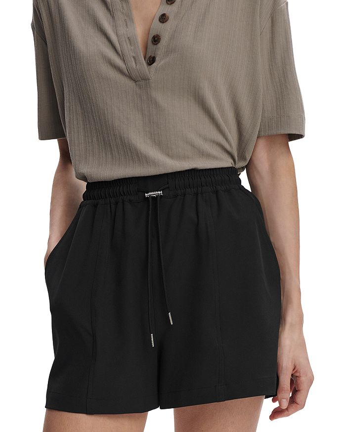 Шорты Esmond Varley, черный
Шорты Esmond Varley, черный