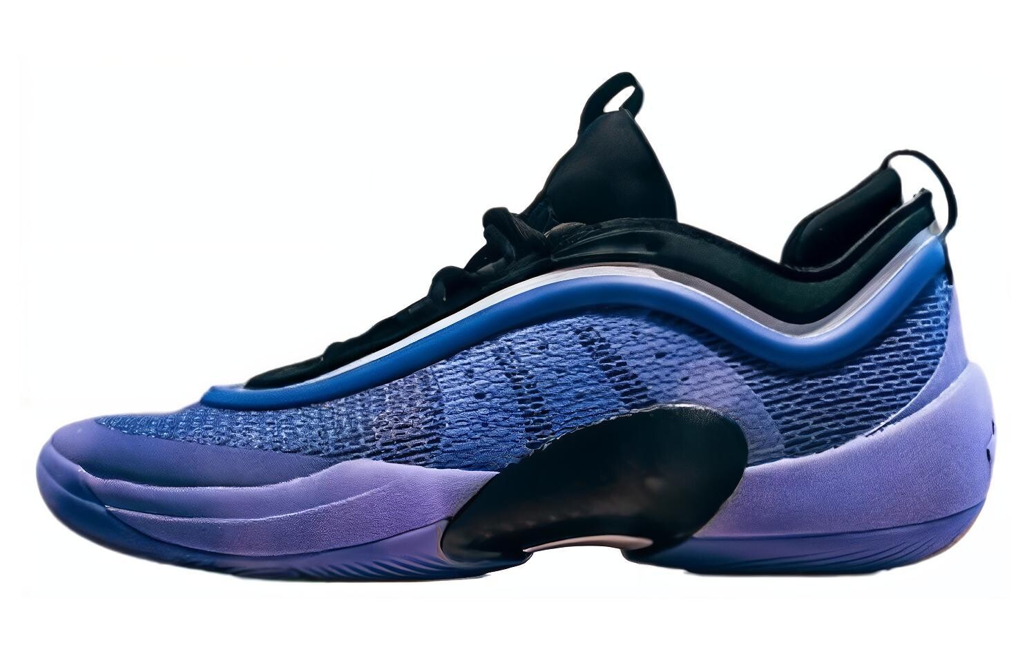 Баскетбольные кроссовки DON Issue мужские низкие фиолетовые/черные Adidas
Баскетбольные кроссовки DON Issue мужские низкие фиолетовые/черные Adidas