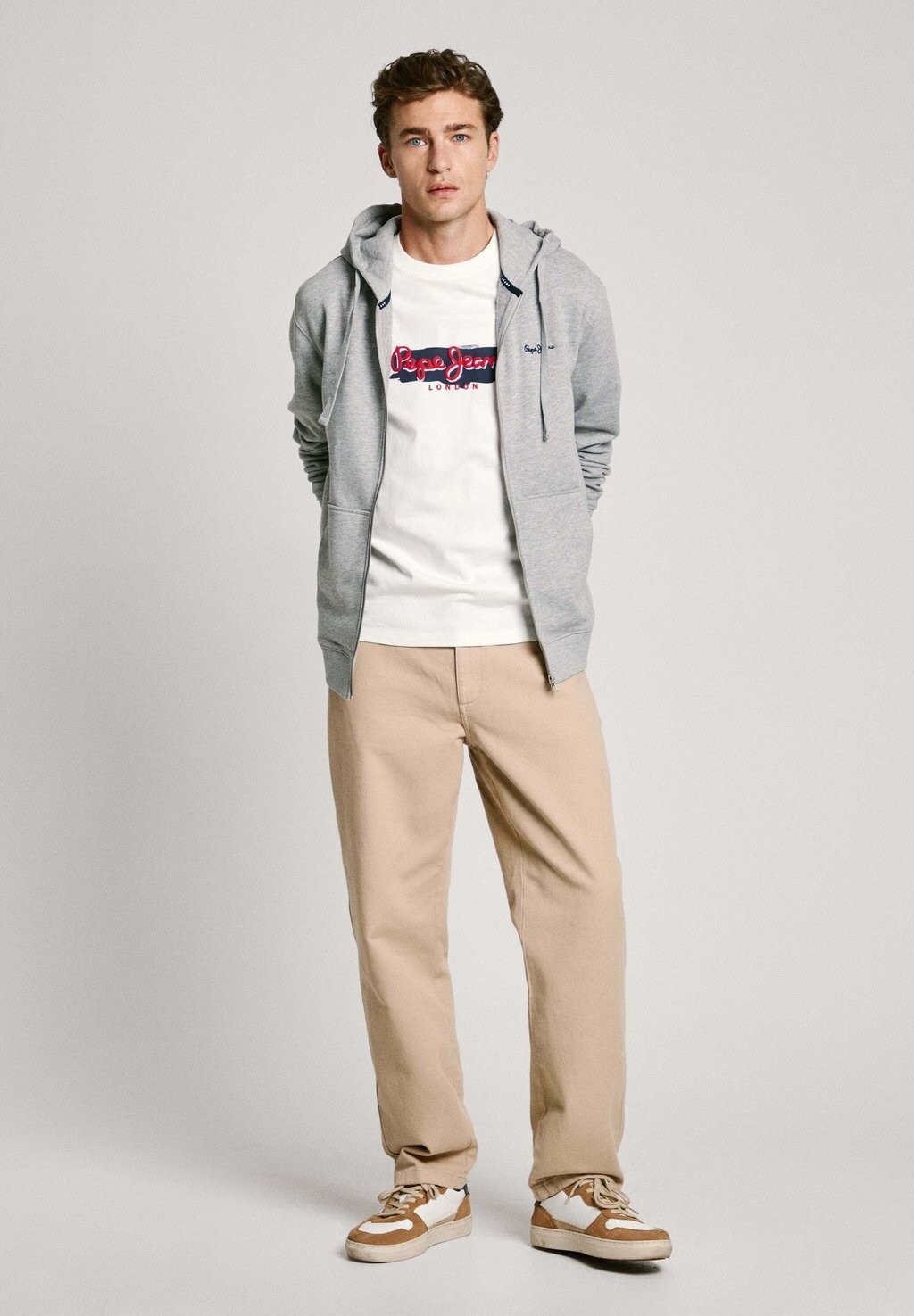 Футболка с принтом ARSHAM Pepe Jeans, кремовый
Футболка с принтом ARSHAM Pepe Jeans, кремовый