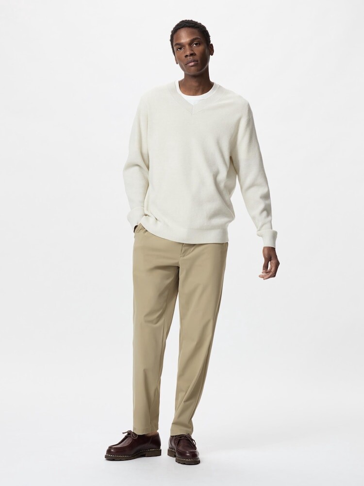 Ультраэластичные брюки/длинные Uniqlo, бежевый 
Ультраэластичные брюки/длинные Uniqlo, бежевый