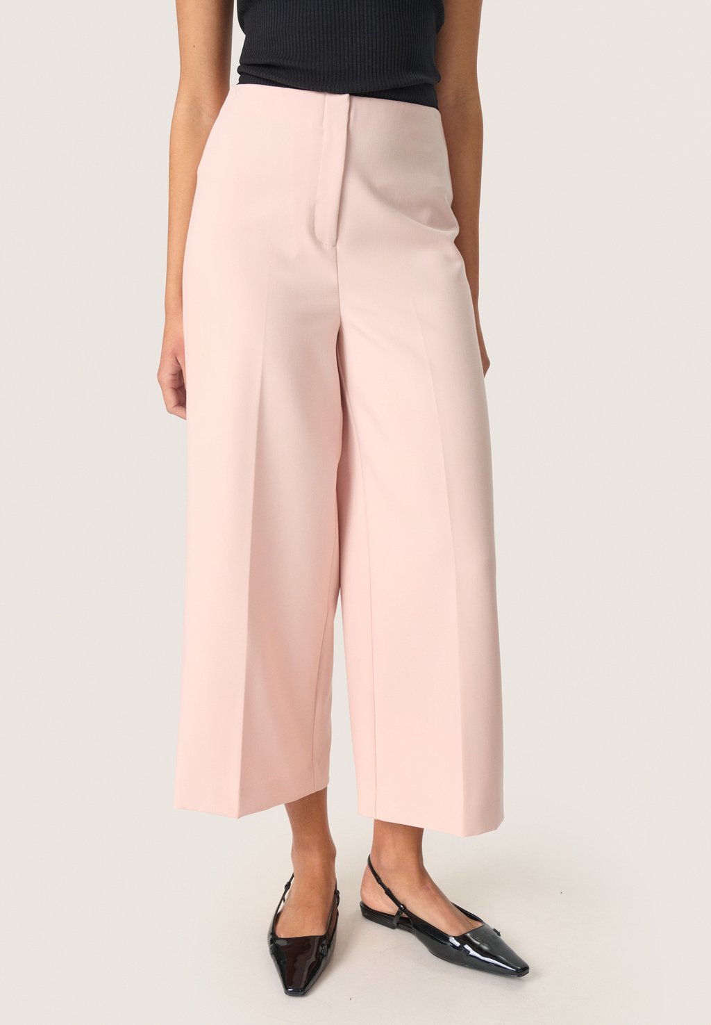 Брюки CORINNE WIDE Soaked in Luxury, светло-розовый
Брюки CORINNE WIDE Soaked in Luxury, светло-розовый