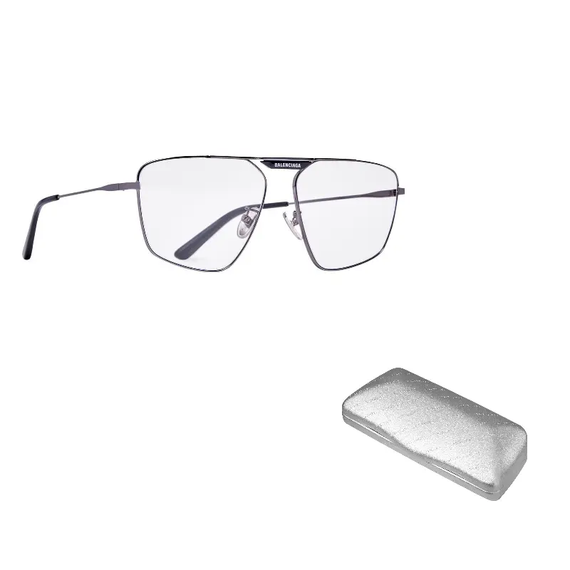 Солнцезащитные очки Balenciaga Tag 2.0 Navigator, черный
Солнцезащитные очки Balenciaga Tag 2.0 Navigator, черный