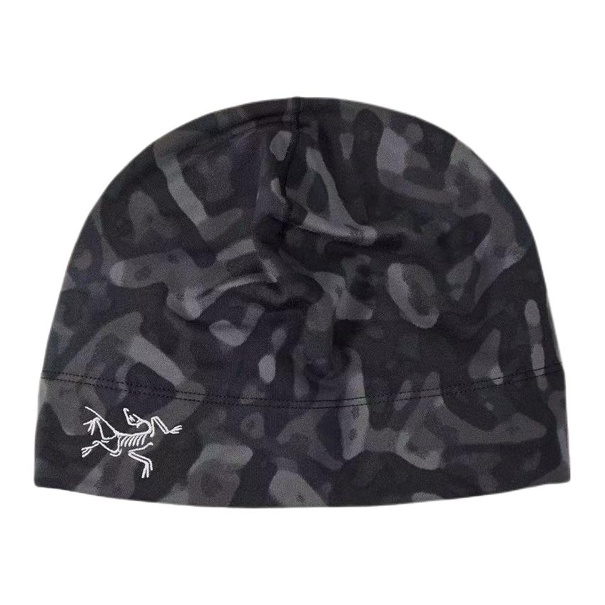 Arcteryx Велюровая вязаная шапка из полиэстера с эластаном унисекс черная, Black
Arcteryx Велюровая вязаная шапка из полиэстера с эластаном унисекс черная, Black