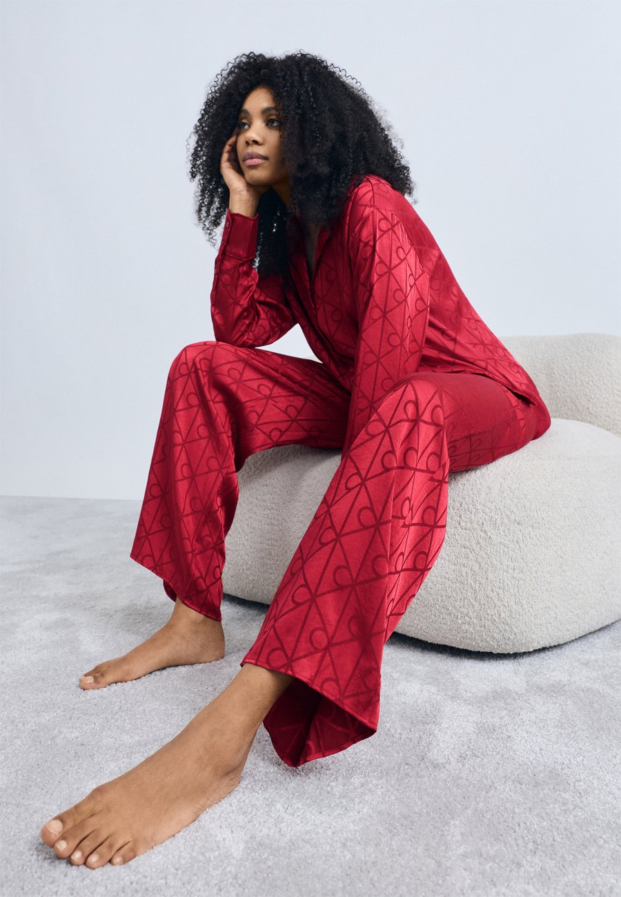 Пижамные брюки Calvin Klein Underwear PANT, Red/Bordeaux
Пижамные брюки Calvin Klein Underwear PANT, Red/Bordeaux