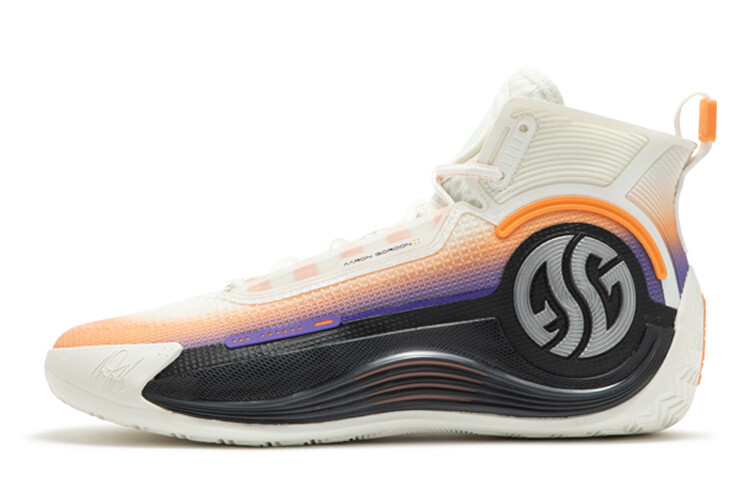 Баскетбольные кроссовки AG 4 SOAR Basketball Shoes Men High-Top Feather White / Sweet Pie Orange 361°
Баскетбольные кроссовки AG 4 SOAR Basketball Shoes Men High-Top Feather White / Sweet Pie Orange 361°