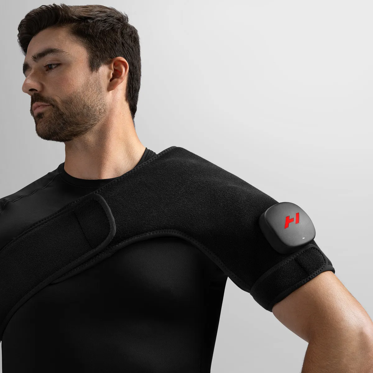 Устройство для разогрева и вибрации Venom 2 для левого плеча Hyperice, черный
Устройство для разогрева и вибрации Venom 2 для левого плеча Hyperice, черный
