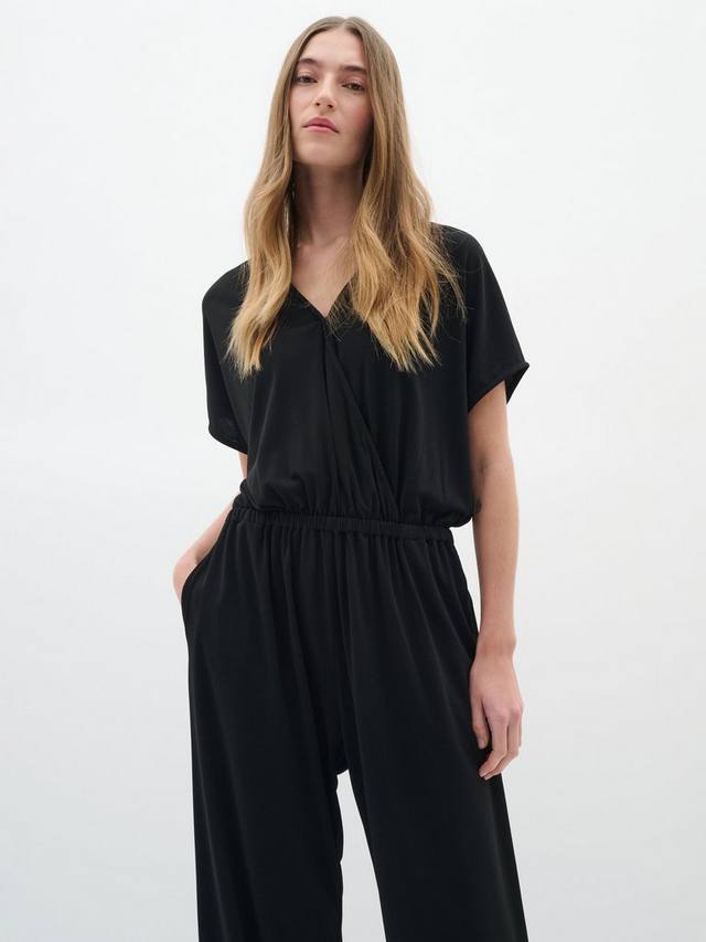 Комбинезон Galdria с V-образным вырезом InWear, Black
Комбинезон Galdria с V-образным вырезом InWear, Black