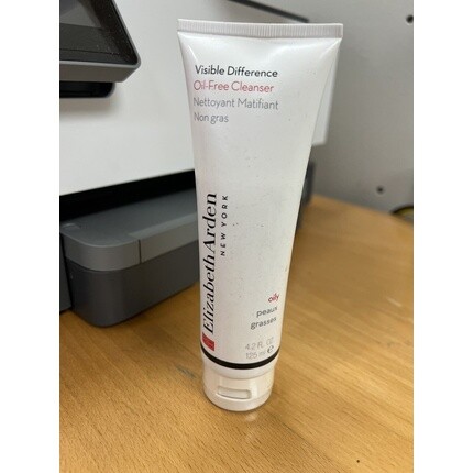 Безмасляное очищающее средство Visible Difference, 4,2 унции, Elizabeth Arden
Безмасляное очищающее средство Visible Difference, 4,2 унции, Elizabeth Arden