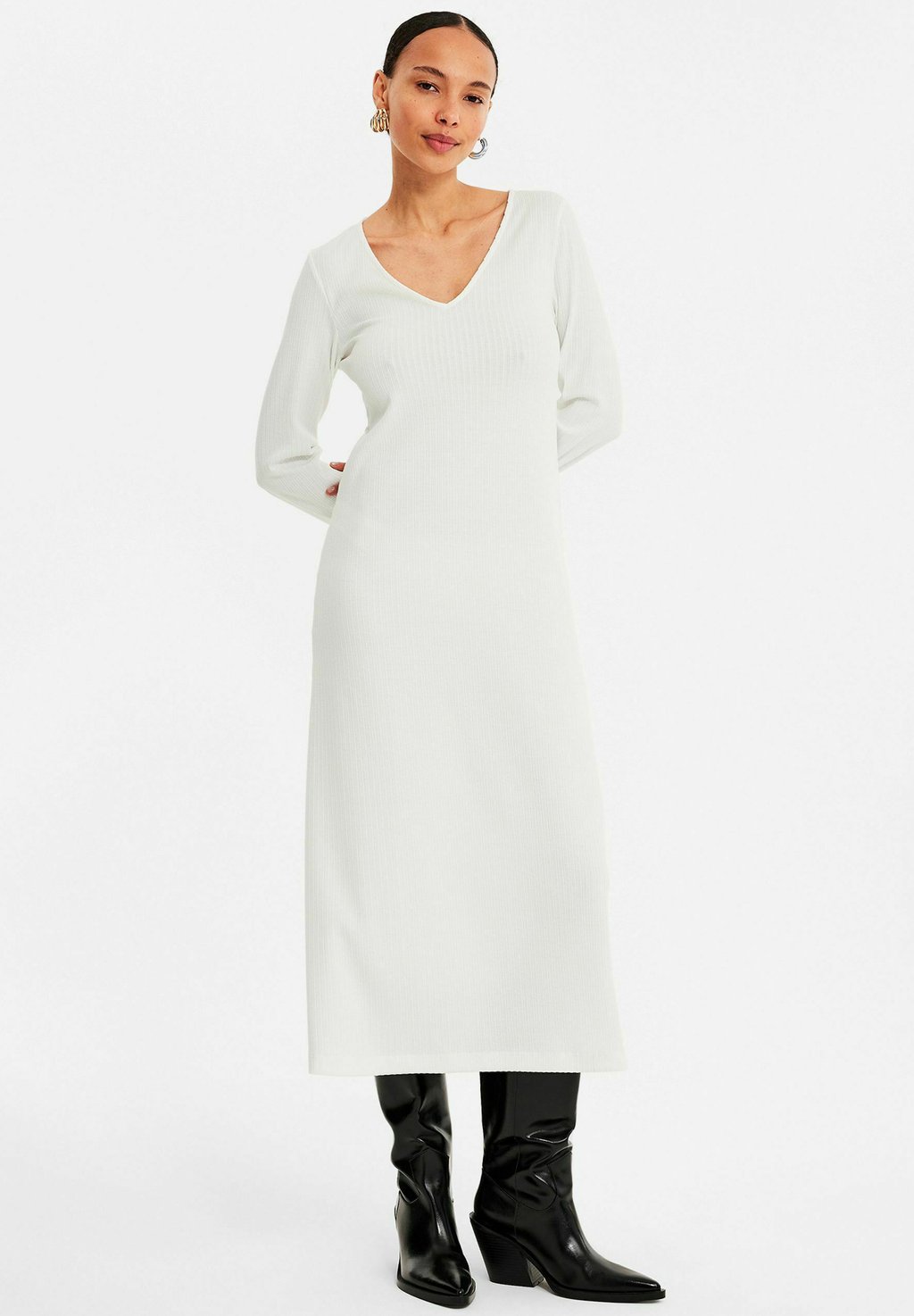 Платье-джемпер V-RINGAD Kappahl, кремовый
Платье-джемпер V-RINGAD Kappahl, кремовый