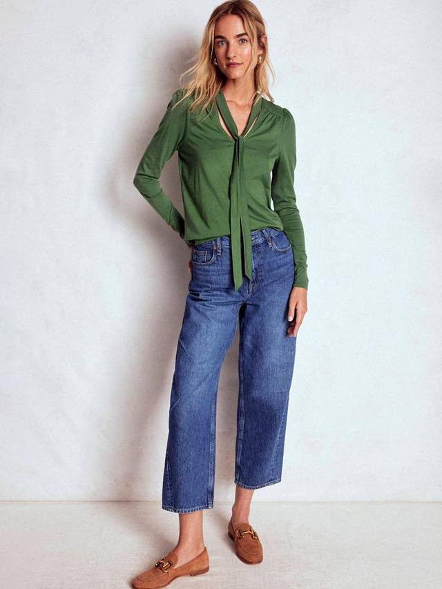 Топ с длинными рукавами и галстуком на шее Boden, Hunter Green
Топ с длинными рукавами и галстуком на шее Boden, Hunter Green