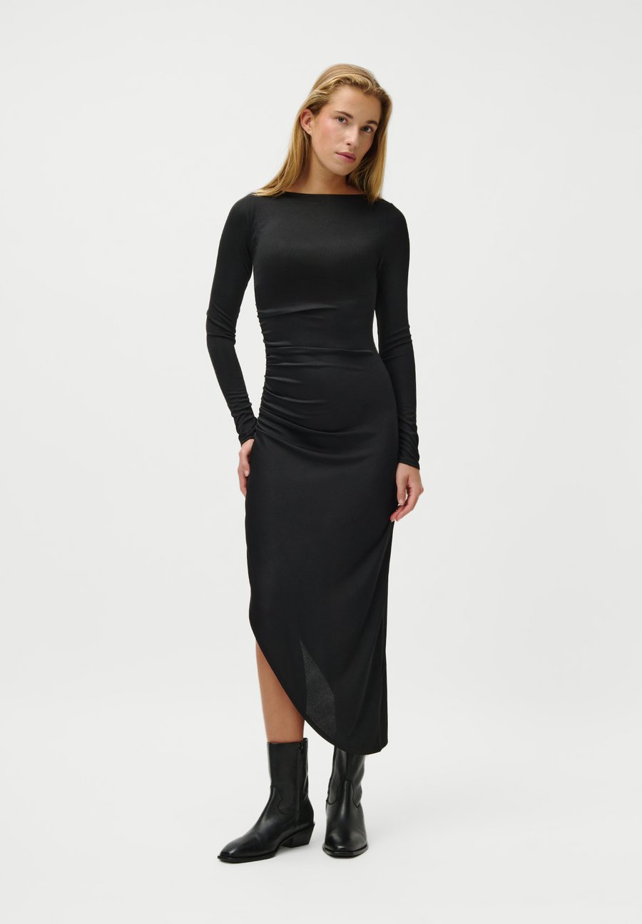 Платье LeGer by Lena Gercke LENNI DRESS, Black
Платье LeGer by Lena Gercke LENNI DRESS, Black