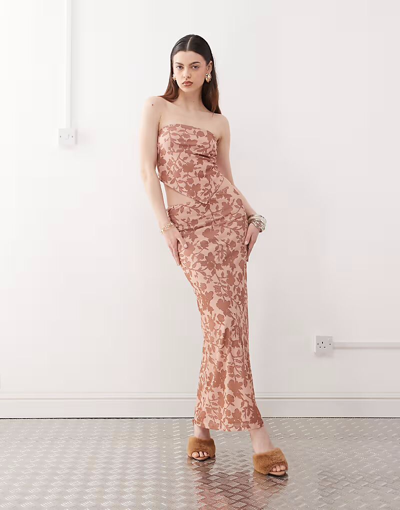 Юбка макси с цветочным принтом Motel alfreda розового цвета
Юбка макси с цветочным принтом Motel alfreda розового цвета