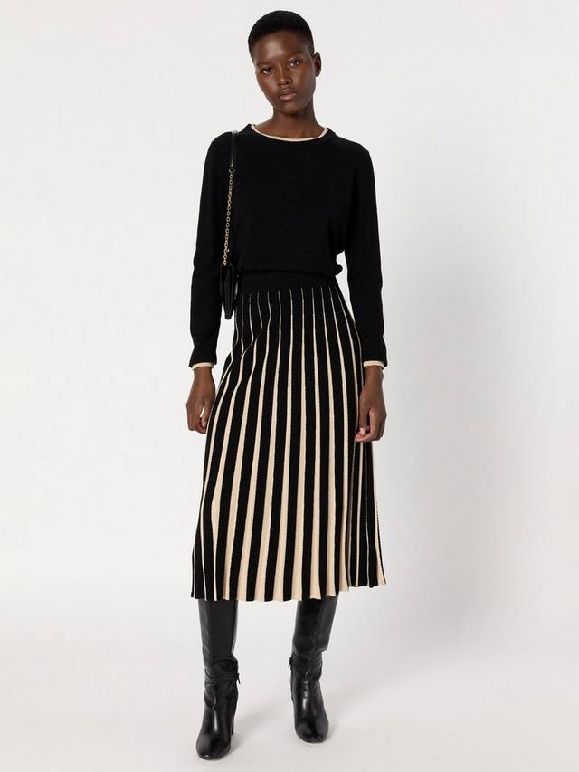 Бибиана полосатая плиссированная юбка миди A-line Gerard Darel
Бибиана полосатая плиссированная юбка миди A-line Gerard Darel