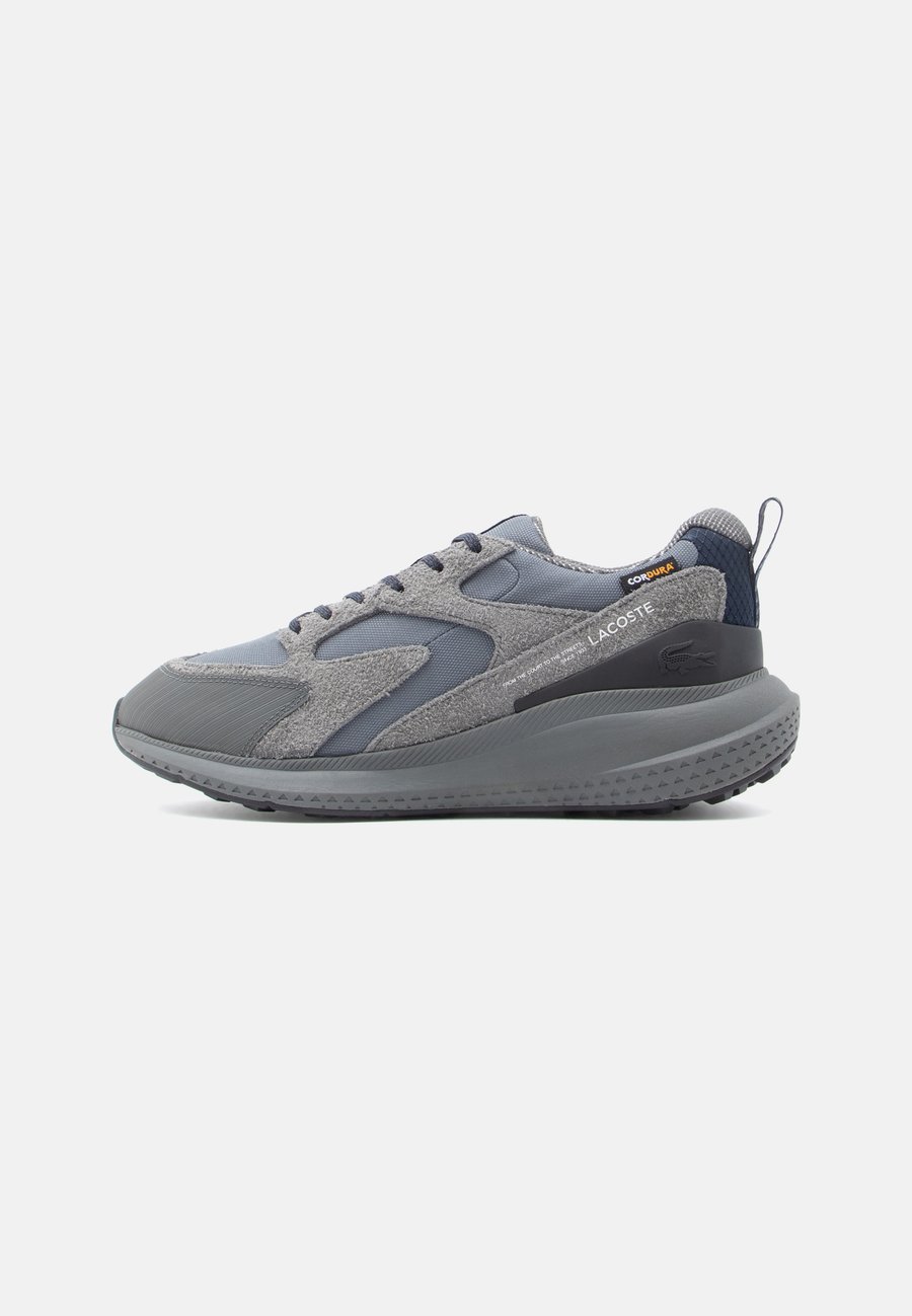 Кроссовки Lacoste L003 EVO 225, Dark Grey/Black/Grey
Кроссовки Lacoste L003 EVO 225, Dark Grey/Black/Grey