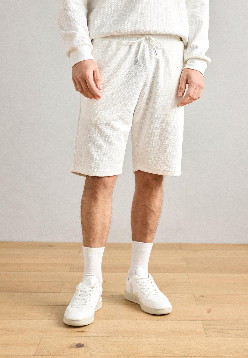 Шорты REGULAR FIT WITH LOGO Antony Morato, молочный
Шорты REGULAR FIT WITH LOGO Antony Morato, молочный