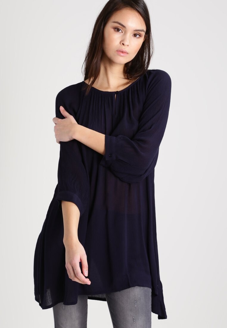 Туника Kaffe
Туника Kaffe