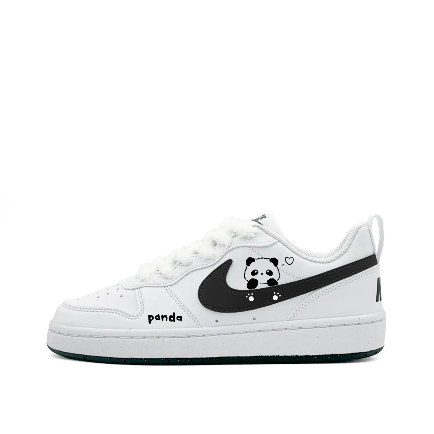 Nike Court Borough Panda Strikes Low top детские скейтбордские кроссовки White
Nike Court Borough Panda Strikes Low top детские скейтбордские кроссовки White