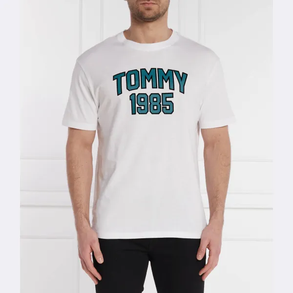 Футболка стандартного кроя Tommy Hilfiger, белый
Футболка стандартного кроя Tommy Hilfiger, белый