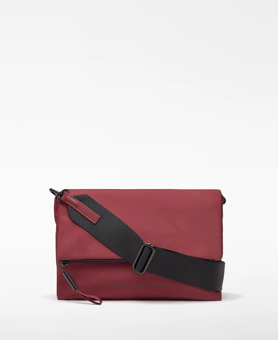 Средняя женская нейлоновая сумка через плечо Adolfo Dominguez, красный
Средняя женская нейлоновая сумка через плечо Adolfo Dominguez, красный