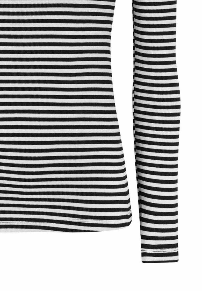 Топ с длинными рукавами SRFENJA Soft Rebels, черный
Топ с длинными рукавами SRFENJA Soft Rebels, черный