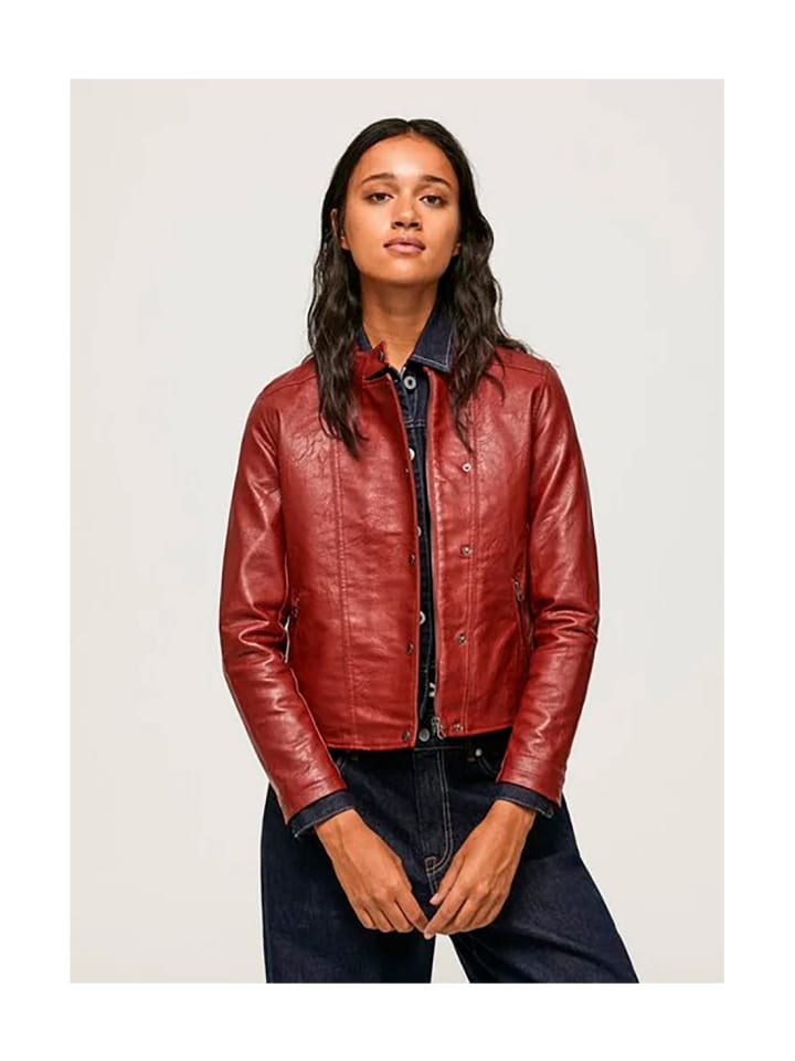 Куртка в Pepe Jeans
Куртка в Pepe Jeans