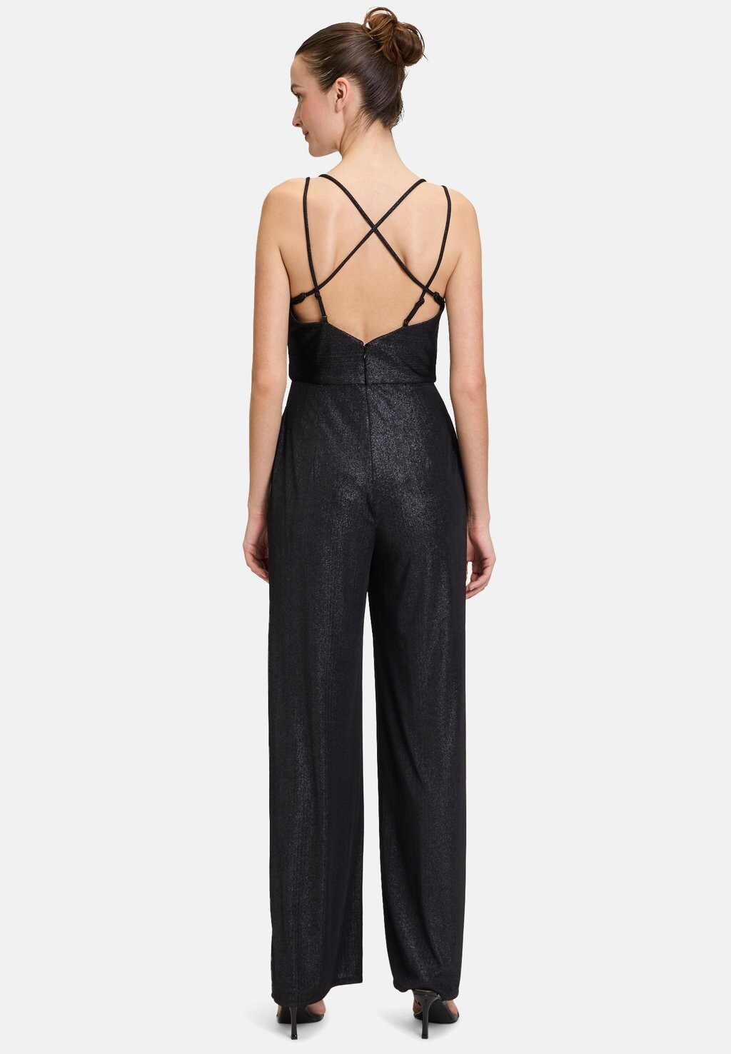 Комбинезон Vera Mont, черный
Комбинезон Vera Mont, черный